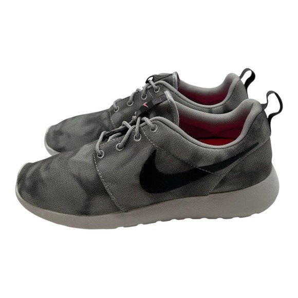 Nike RosheRun Print Running Shoes Mens Sz 8 Wolf Grey/Black‎ Sneakers 655206-001 main image 8